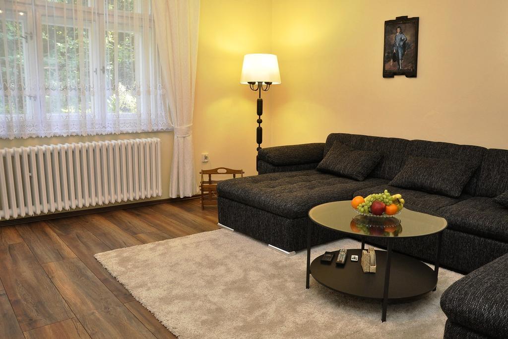 Atmospheric Quiet Apartment Praga Exterior foto
